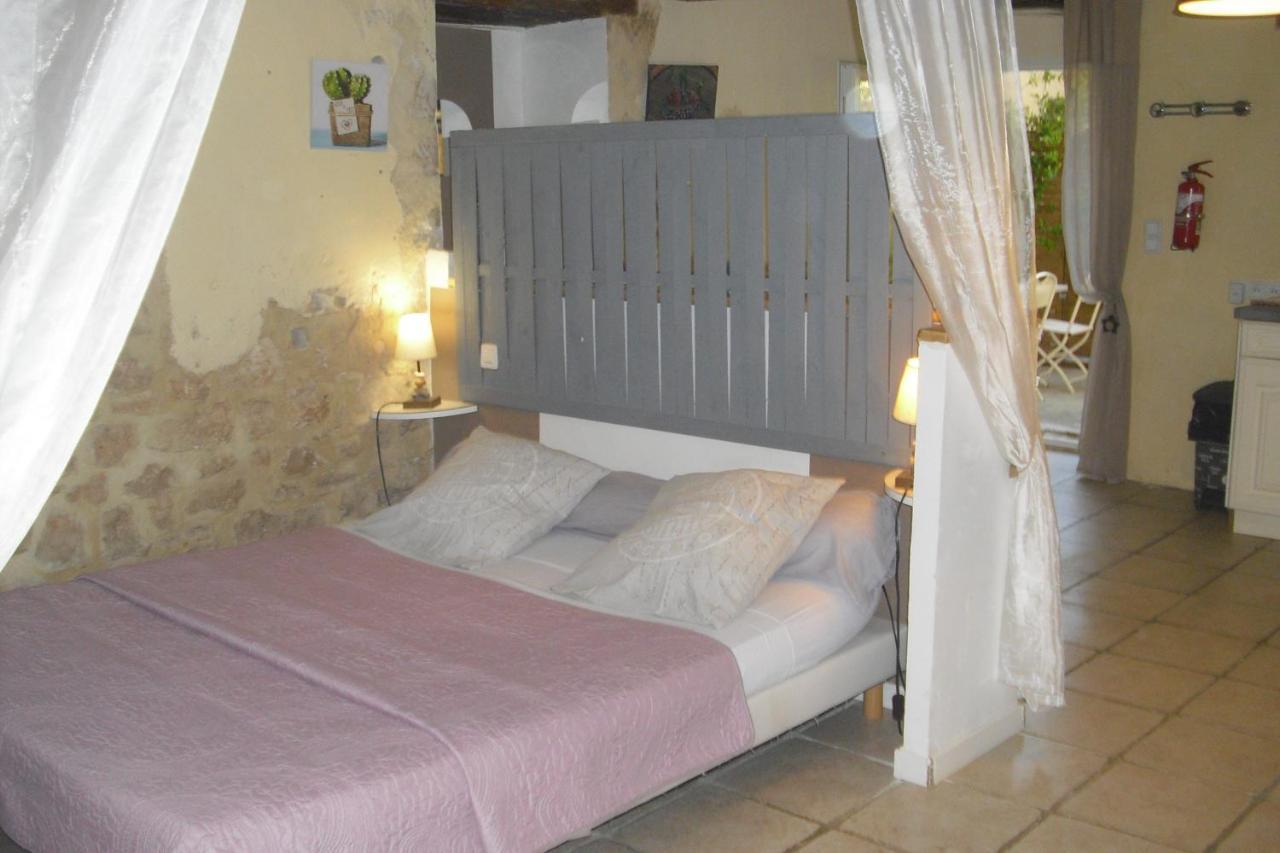 Lou Mas Li Pitchoun "La Bergerie" Apartment Gordes Exterior photo